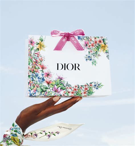 dior gift set 2020|Dior Gift Sets: Perfume, Cosmetics, Beauty Sets .